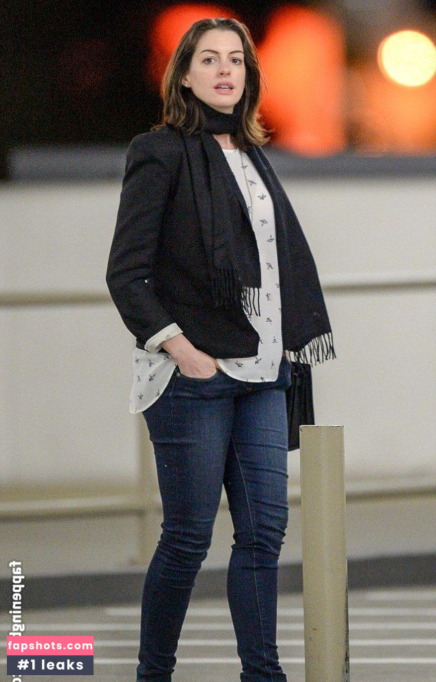 Anne Hathaway gallery photo #862
