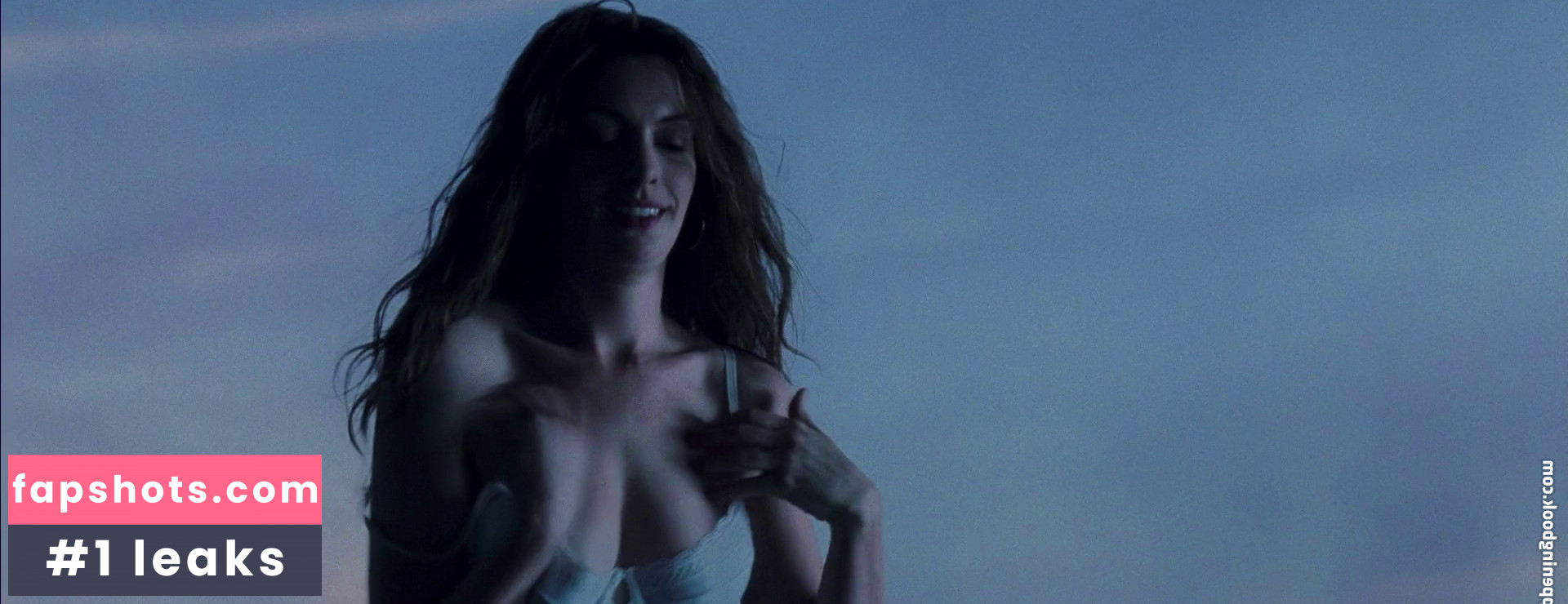 Anne Hathaway gallery photo #864
