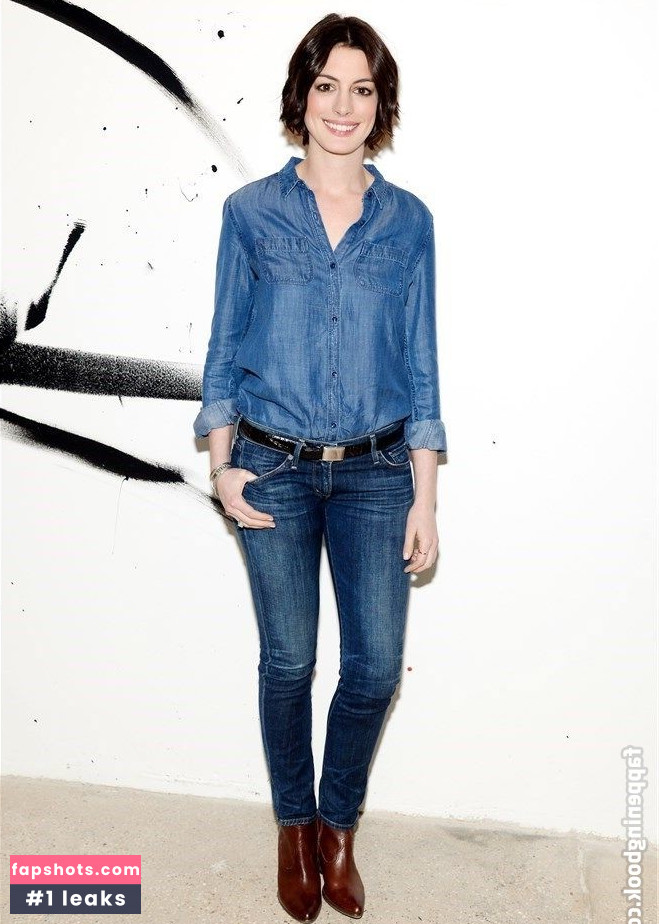 Anne Hathaway gallery photo #866