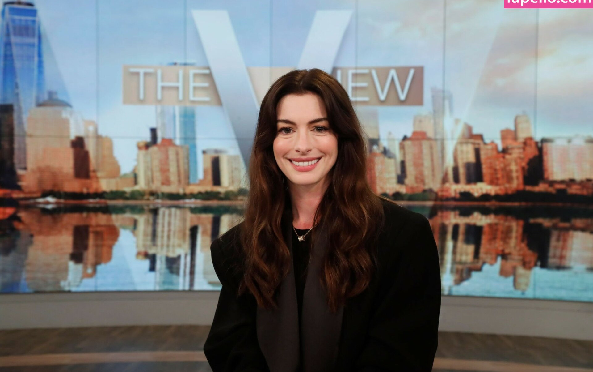 anne-hathaway gallery photo #1530