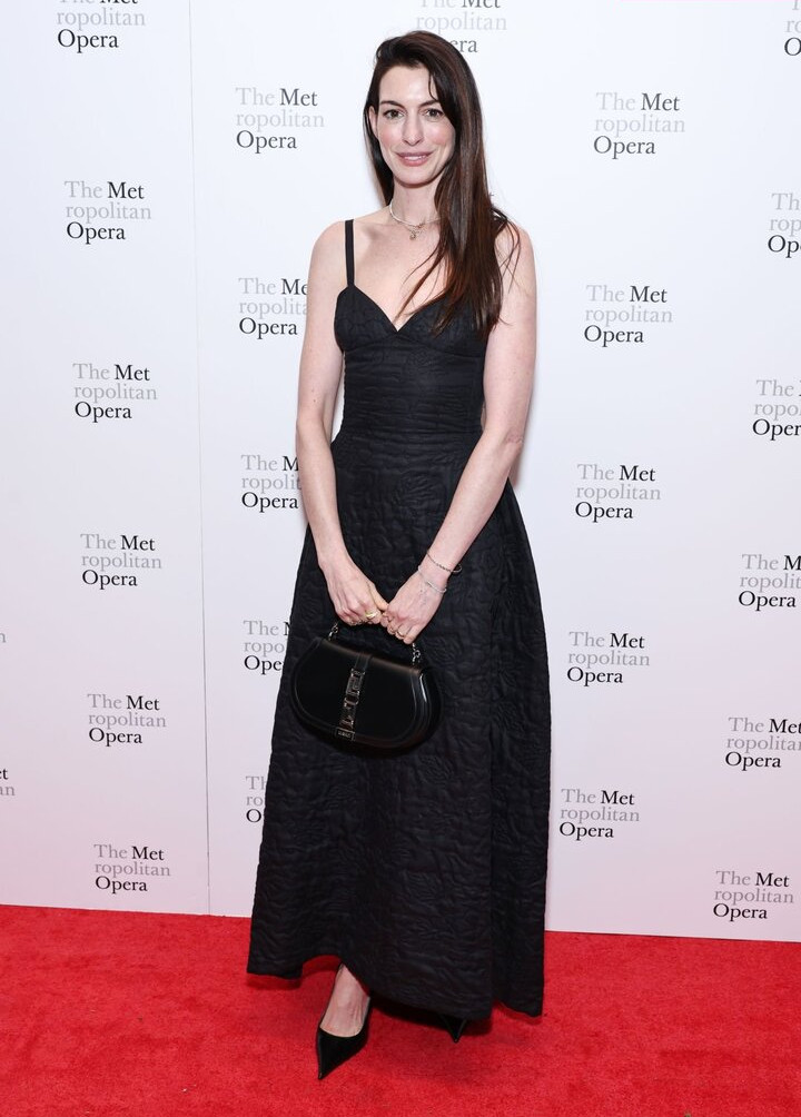 anne-hathaway Nahé úniky fotek pouze od fanoušků #1618 - Fapshots