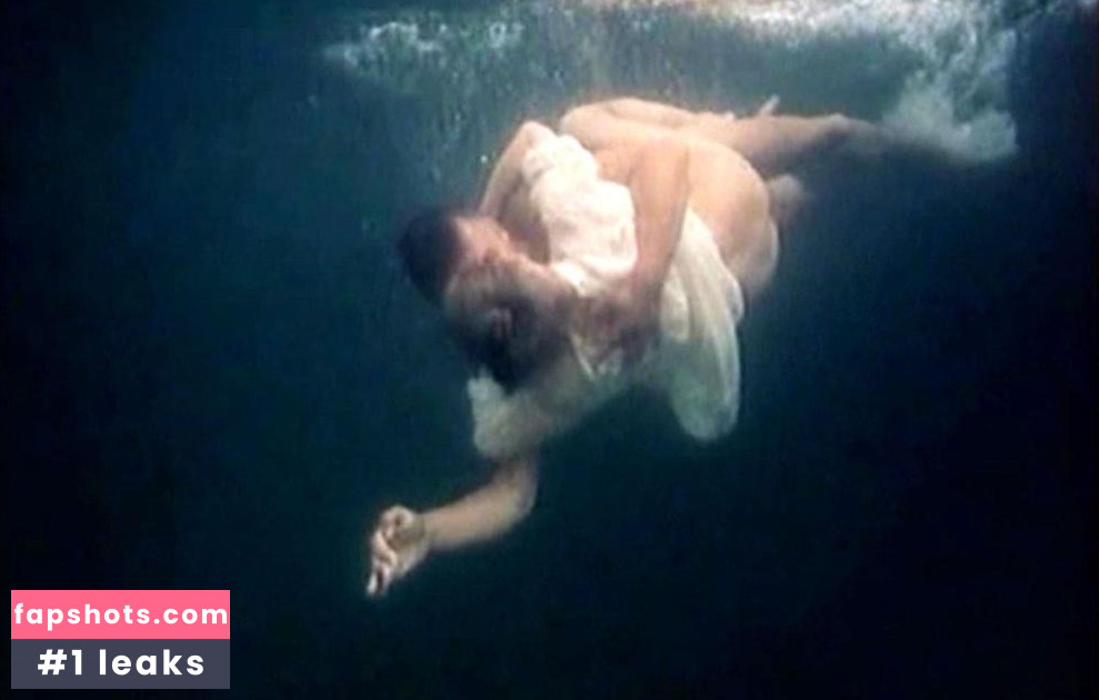 Anne Kasprik gallery photo #4