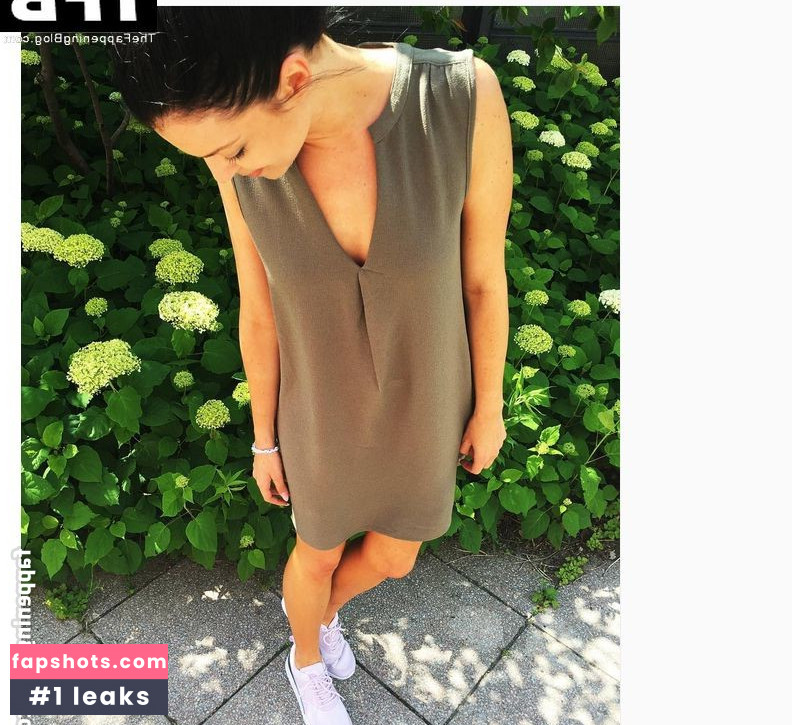 Anne Menden gallery photo #49