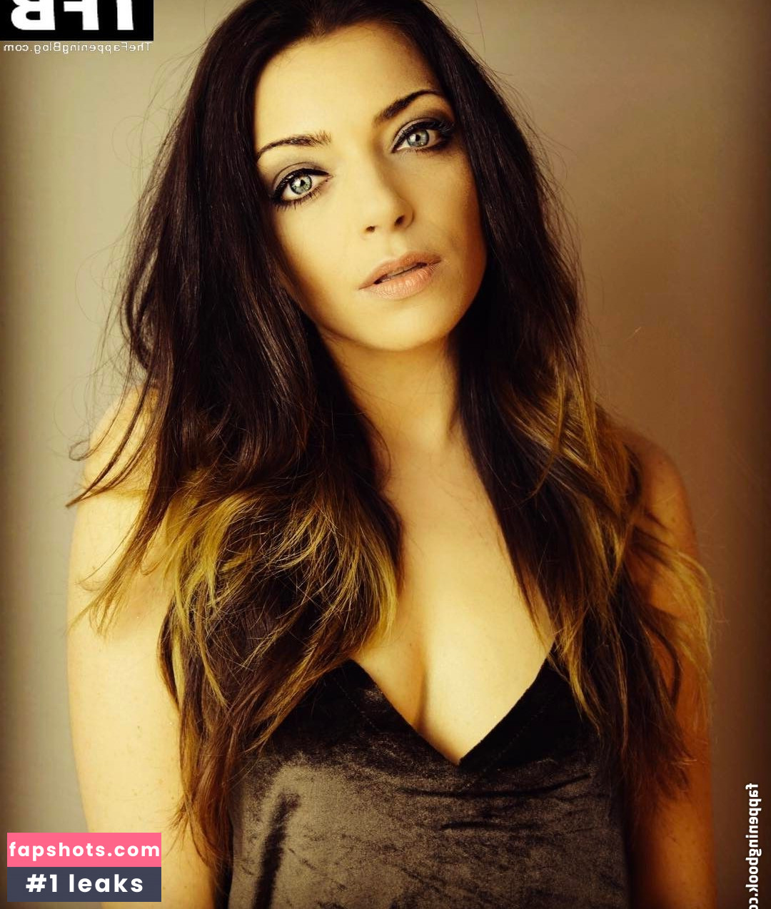 Anne Menden nude babe gallery