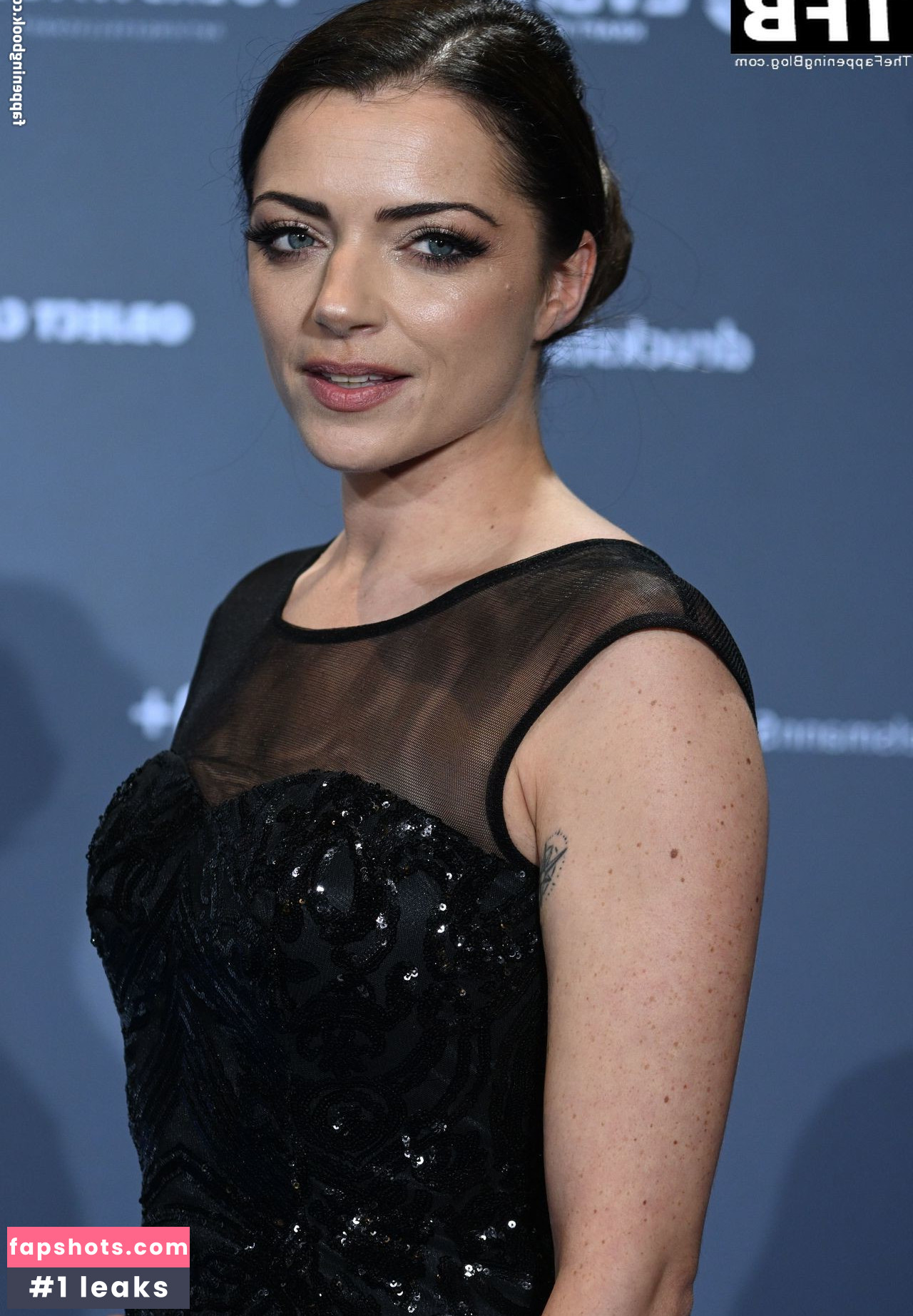 Anne Menden gallery photo #73