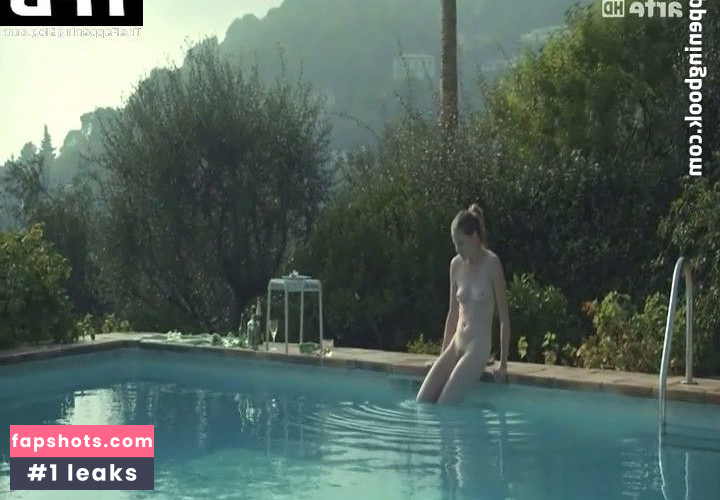 Anne Ratte-Polle Filtración Desnuda OnlyFans Foto #16 - Fapshots