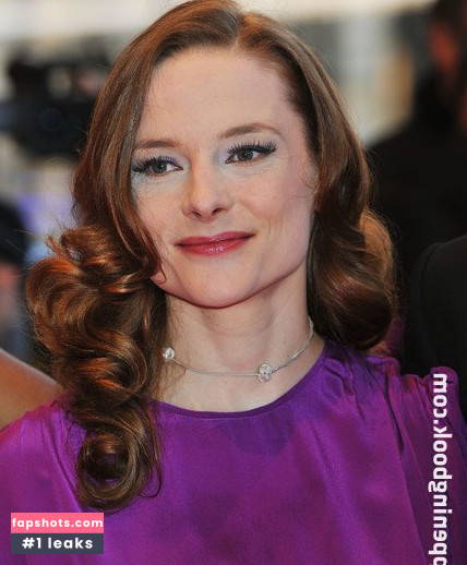 Anne Ratte-Polle gallery photo #42