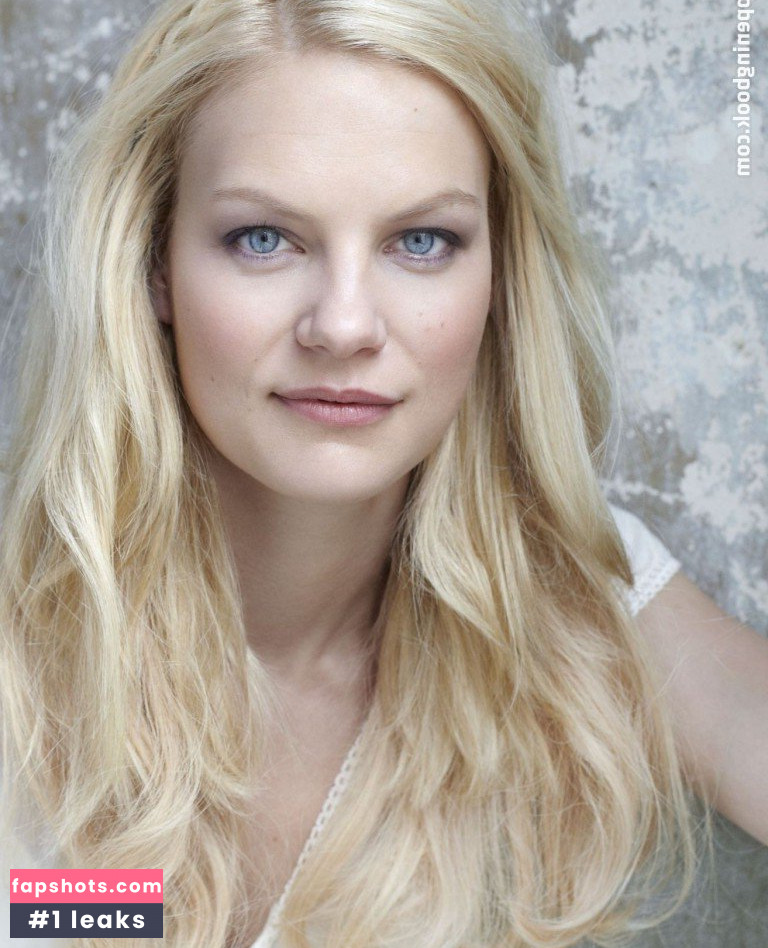 Anne Schramm gallery photo #4