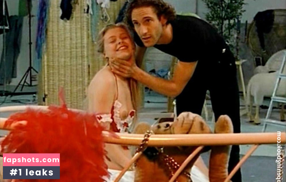 Anne-Sophie Briest gallery photo #17