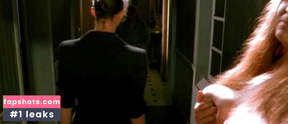 Anne Zamberlan gallery photo #3