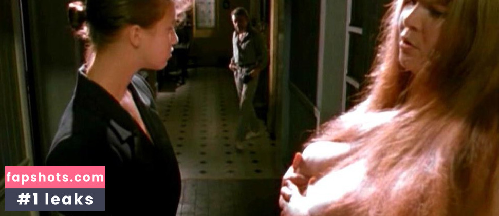 Anne Zamberlan gallery photo #6