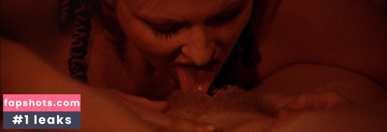 Anneka Di Lorenzo gallery photo #4