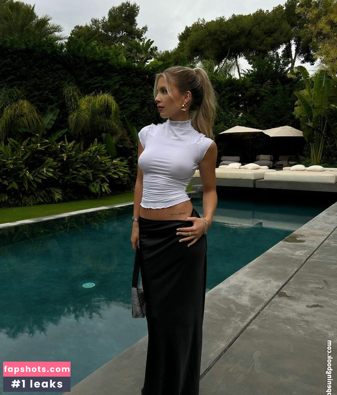 Anneka Madgett gallery photo #7