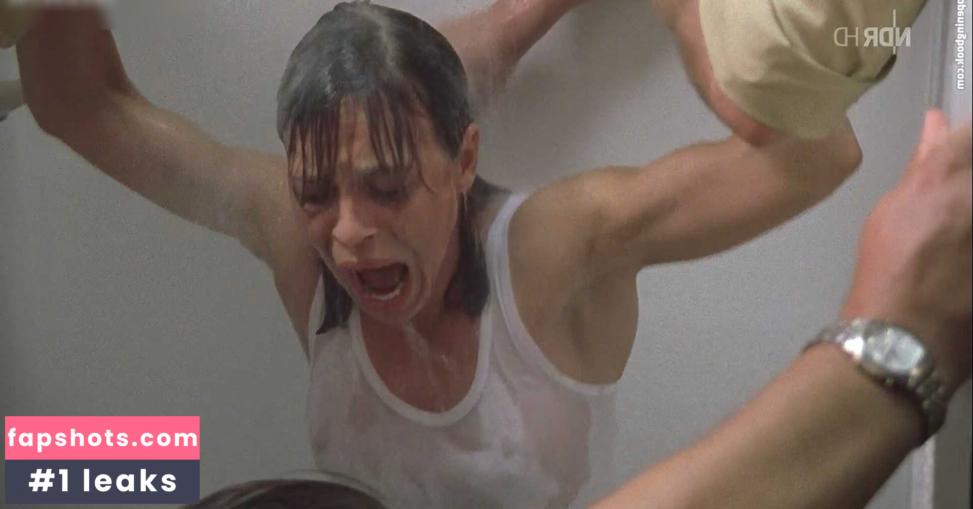 Anneke Kim Sarnau gallery photo #6