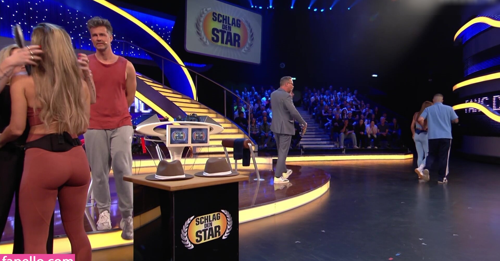 annemarie-carpendale Nude Leaks OnlyFans Photos #117 - LeakJerk