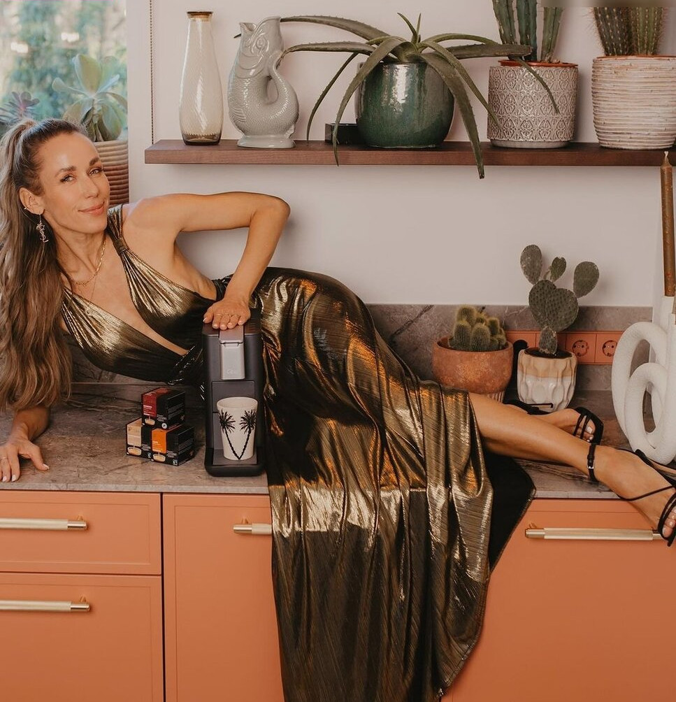 annemarie-carpendale Nude Leaks OnlyFans Photos #167 - LeakJerk