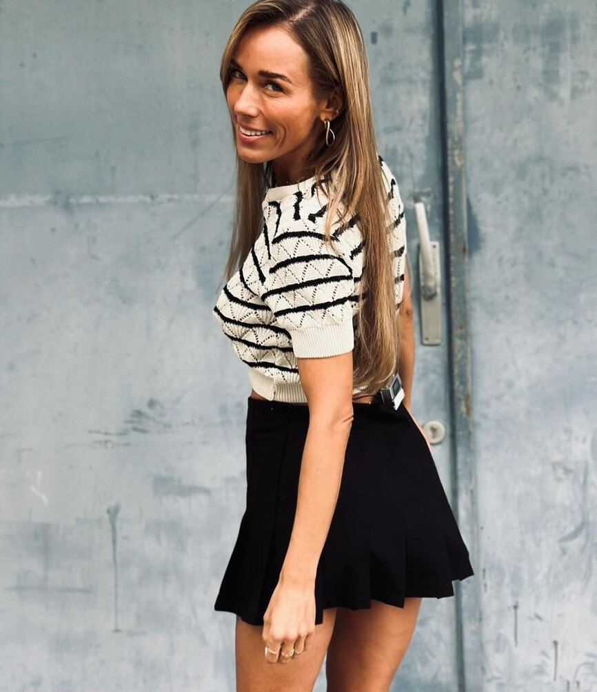 annemarie-carpendale Nude Leaks OnlyFans Photos #294 - LeakJerk