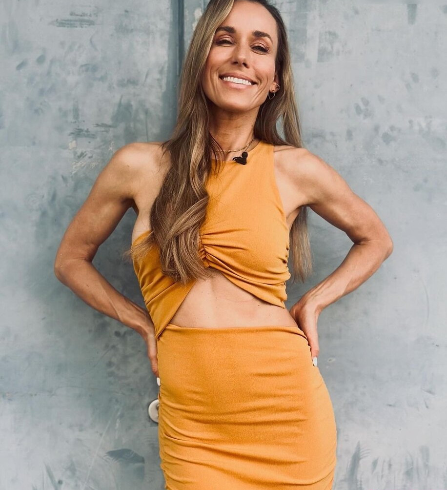 annemarie-carpendale Nude Leaks OnlyFans Photos #319 - LeakJerk