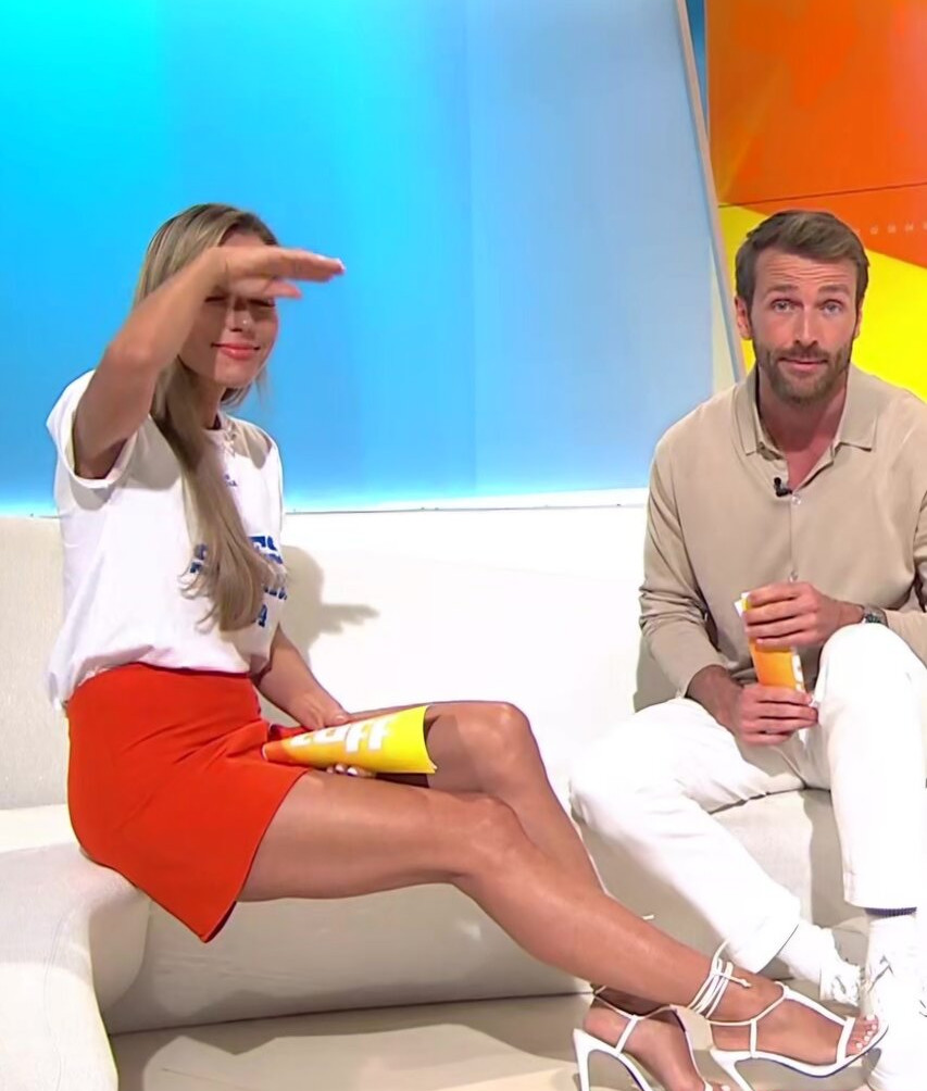 annemarie-carpendale Nude Leaks OnlyFans Photos #331 - LeakJerk