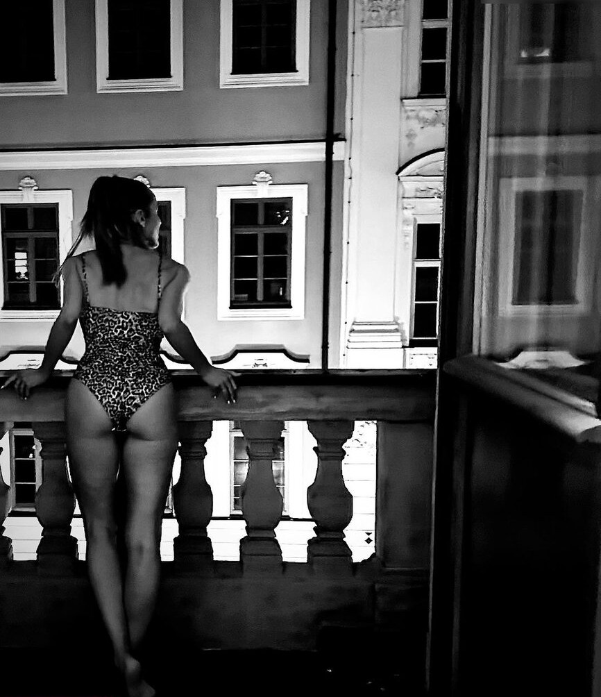 annemarie-carpendale Nude Leaks OnlyFans Photos #384 - LeakJerk