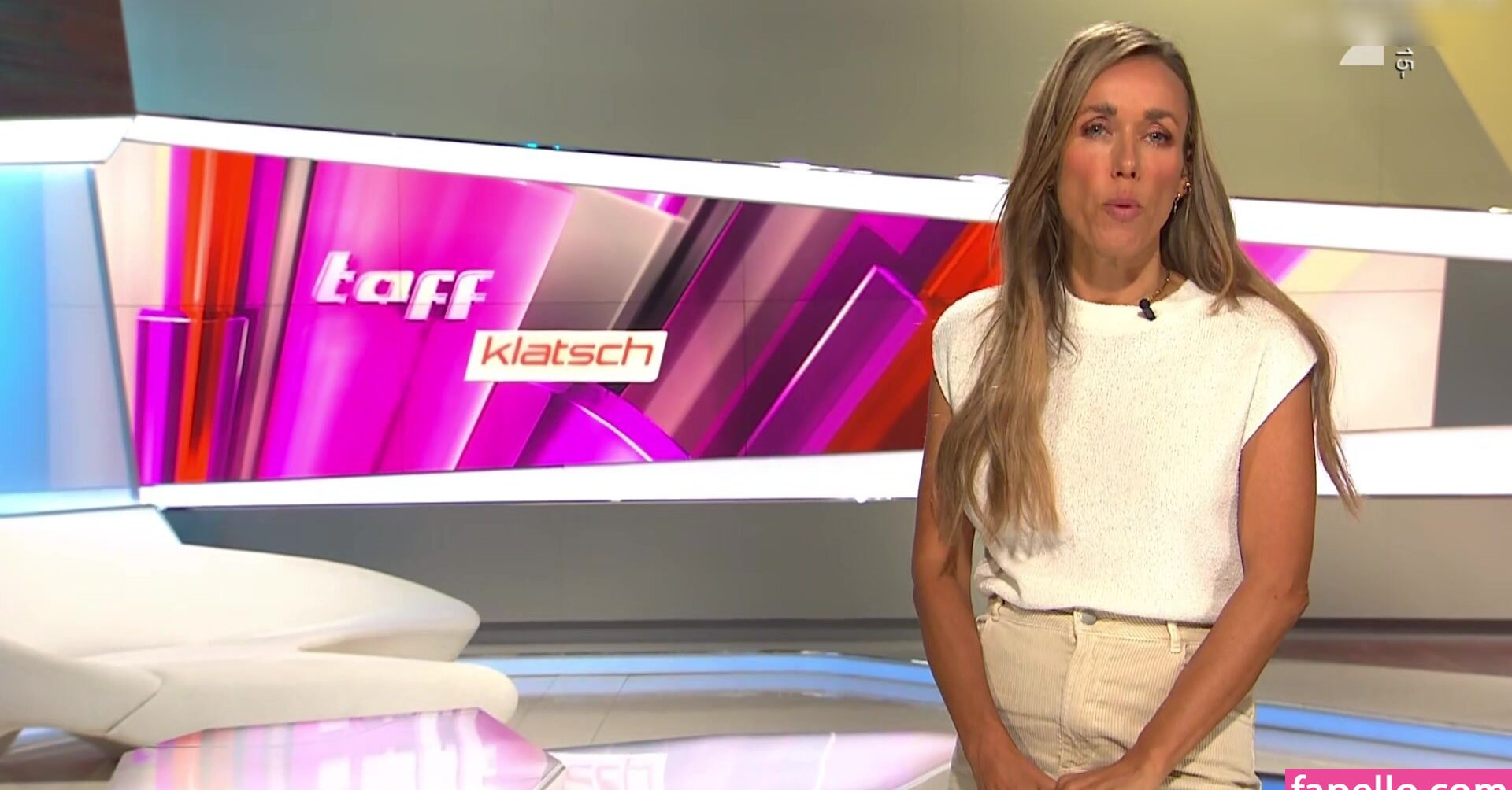 annemarie-carpendale Nude Leaks OnlyFans Photos #541 - LeakJerk