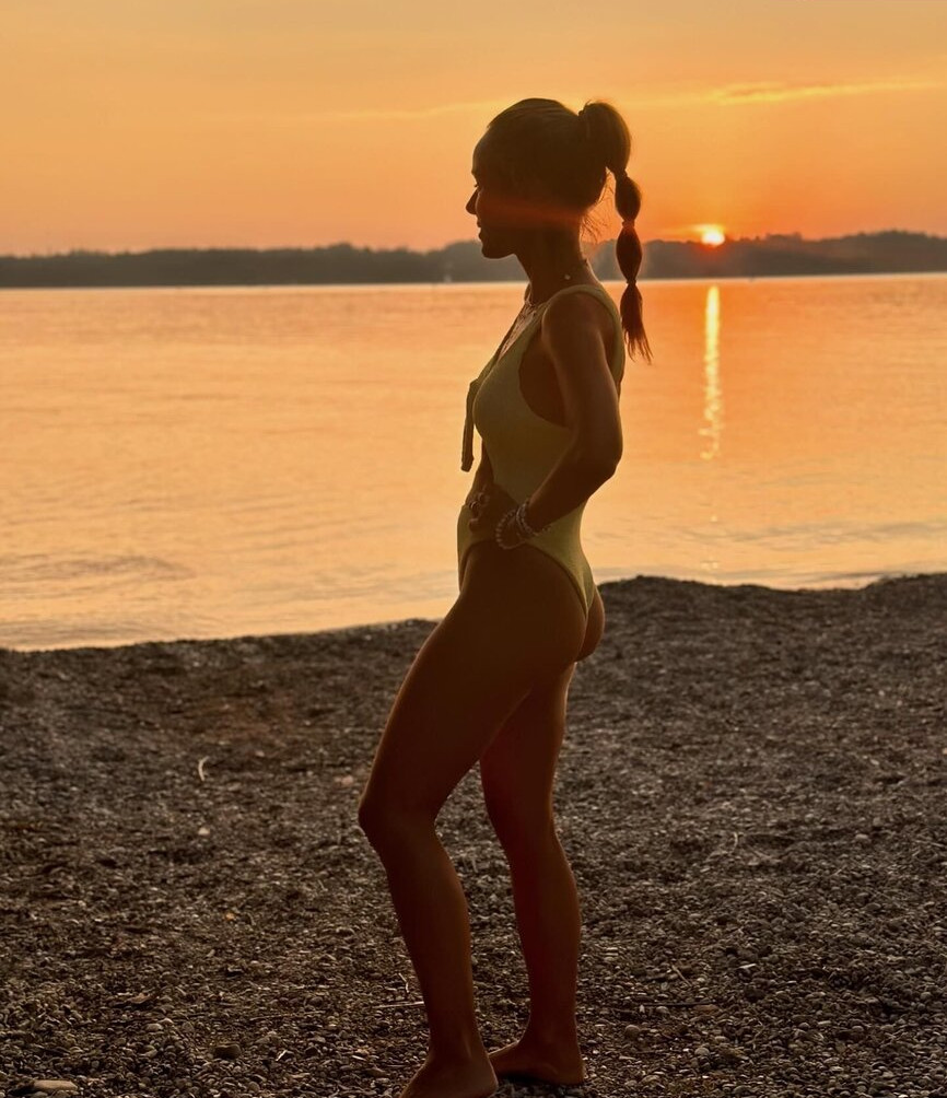 annemarie-carpendale Nude Leaks OnlyFans Photos #56 - LeakJerk