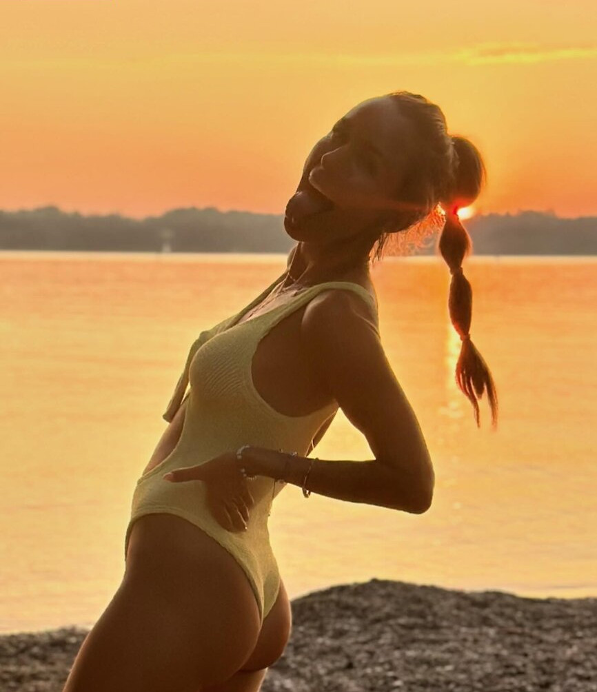 annemarie-carpendale Nude Leaks OnlyFans Photos #57 - LeakJerk