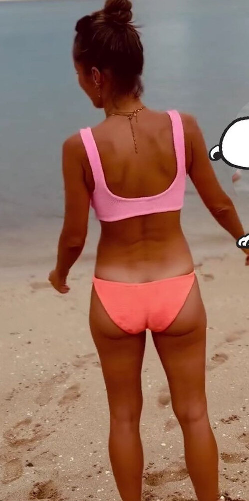 annemarie-carpendale Nude Leaks OnlyFans Photos #582 - LeakJerk