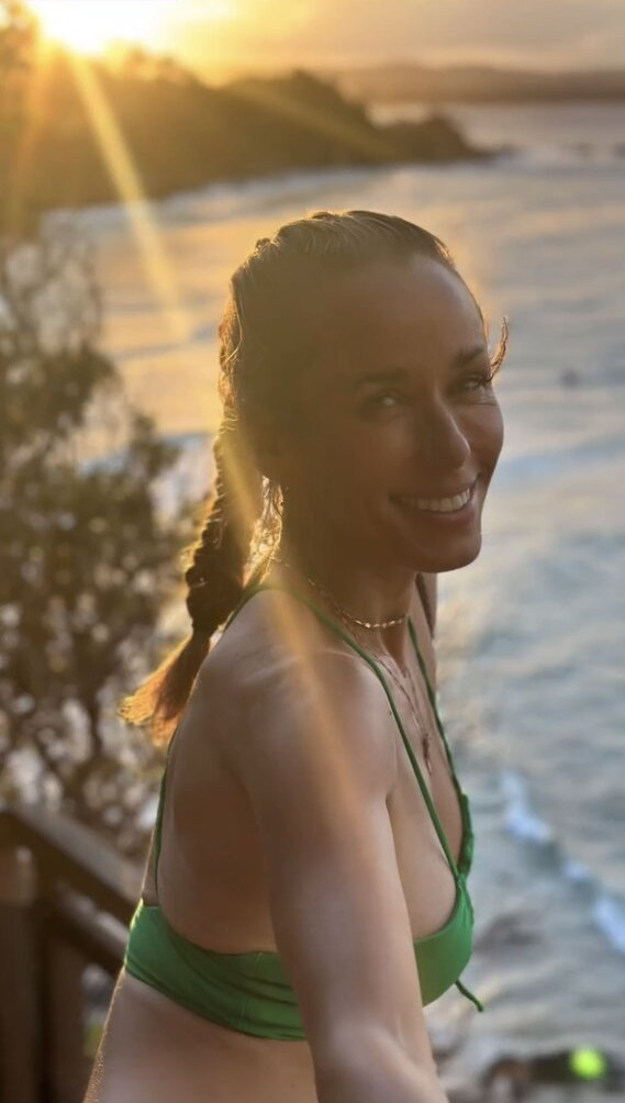 annemarie-carpendale Nude Leaks OnlyFans Photos #585 - LeakJerk