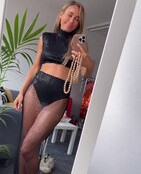 annemarie-carpendale Nude Leaks OnlyFans Photos #615 - LeakJerk