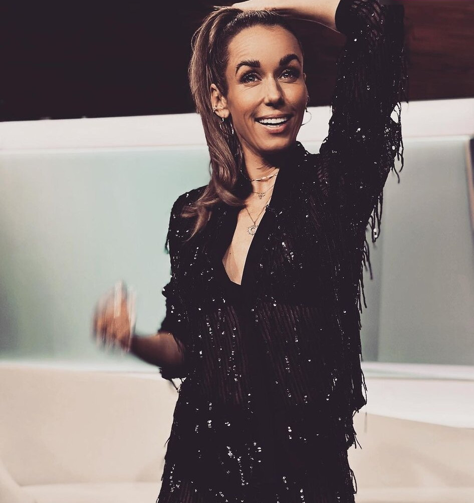 annemarie-carpendale Nude Leaks OnlyFans Photos #661 - LeakJerk