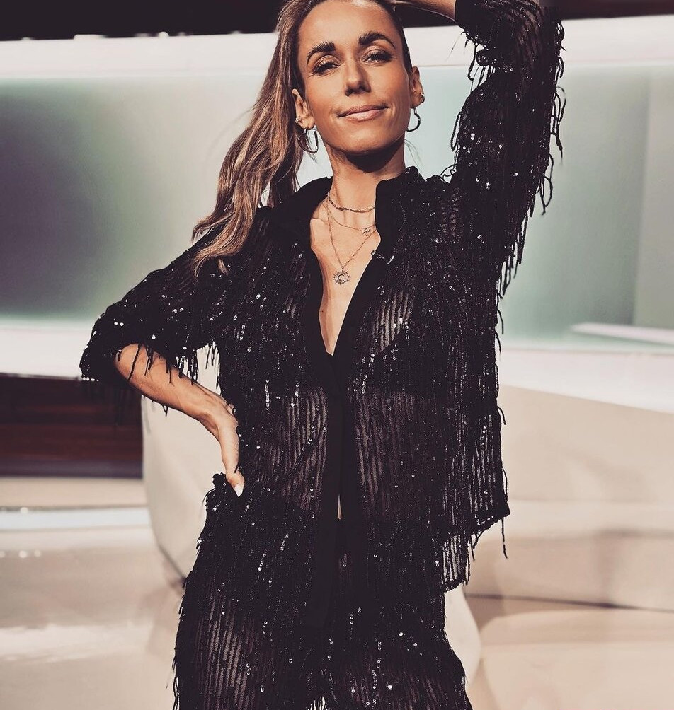 annemarie-carpendale Nude Leaks OnlyFans Photos #664 - LeakJerk