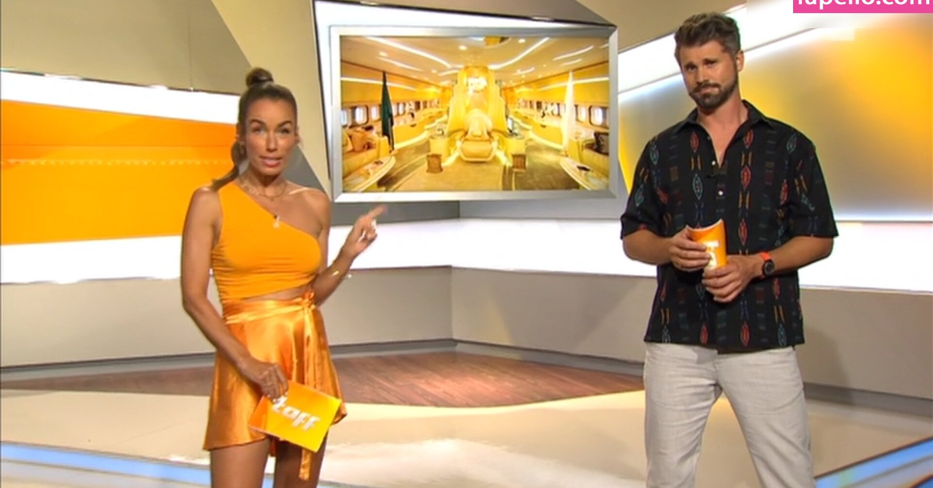 annemarie-carpendale Nude Leaks OnlyFans Photos #834 - LeakJerk