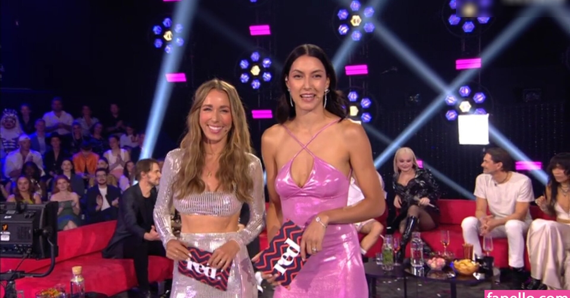 annemarie-carpendale Nude Leaks OnlyFans Photos #953 - LeakJerk