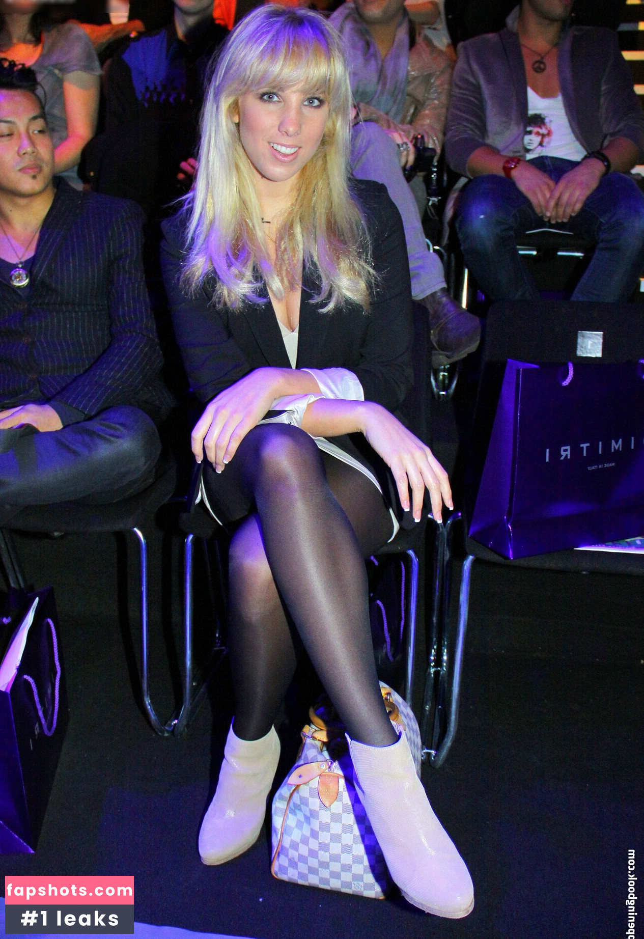 Annemarie Eilfeld gallery photo #33