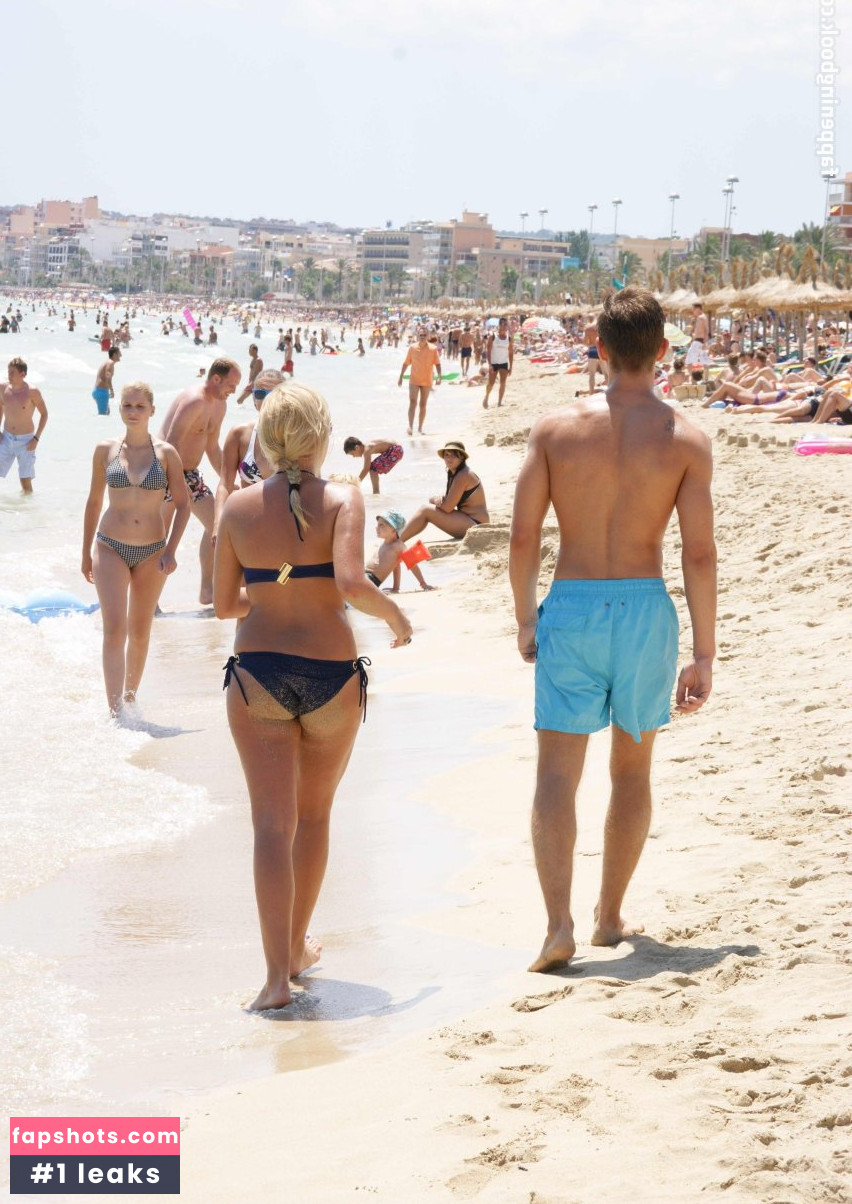 Annemarie Eilfeld gallery photo #95