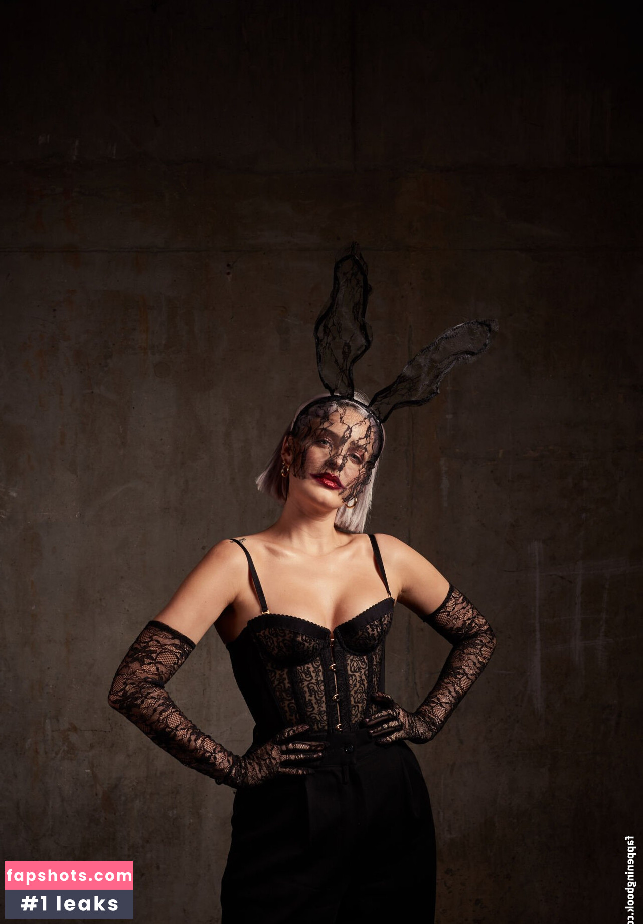 Annemarie gallery photo #44