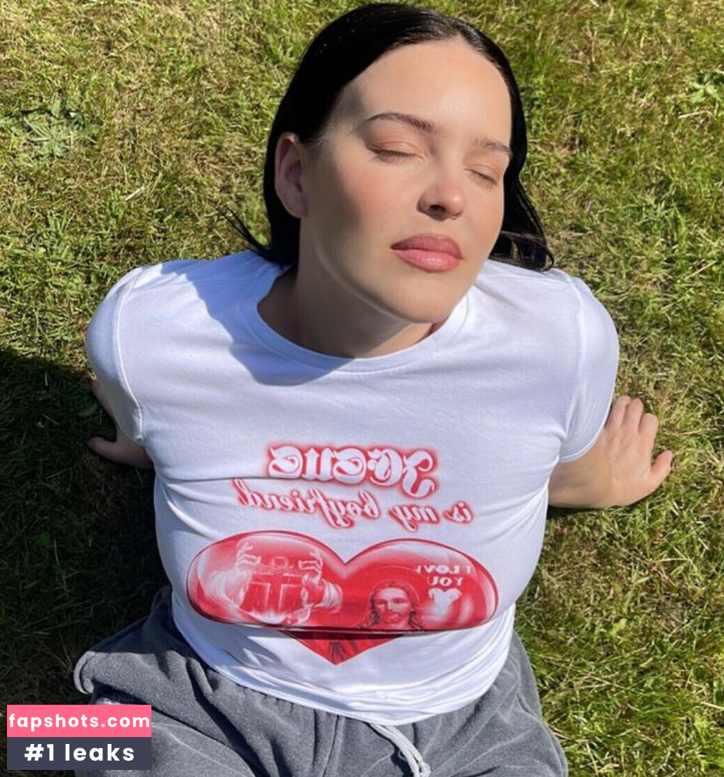 Annemarie gallery photo #70