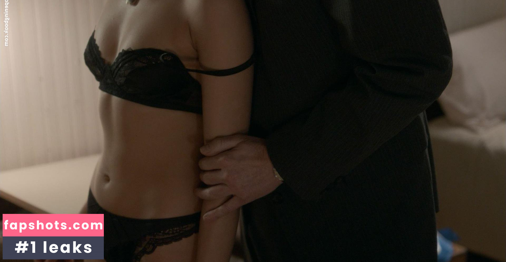 Annet Mahendru gallery photo #12