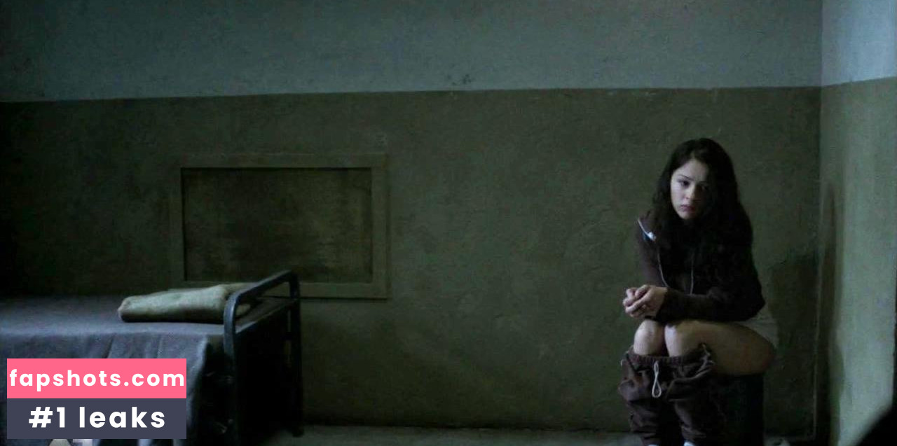 Annet Mahendru gallery photo #17