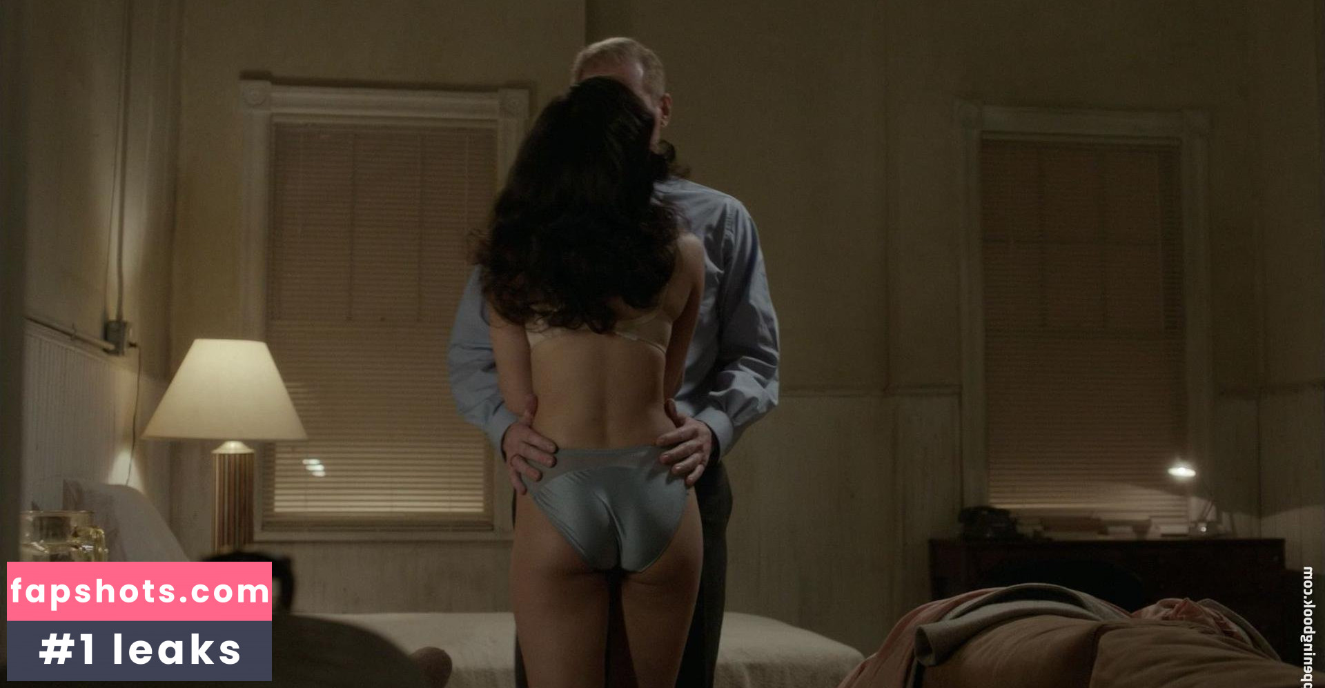 Annet Mahendru gallery photo #18