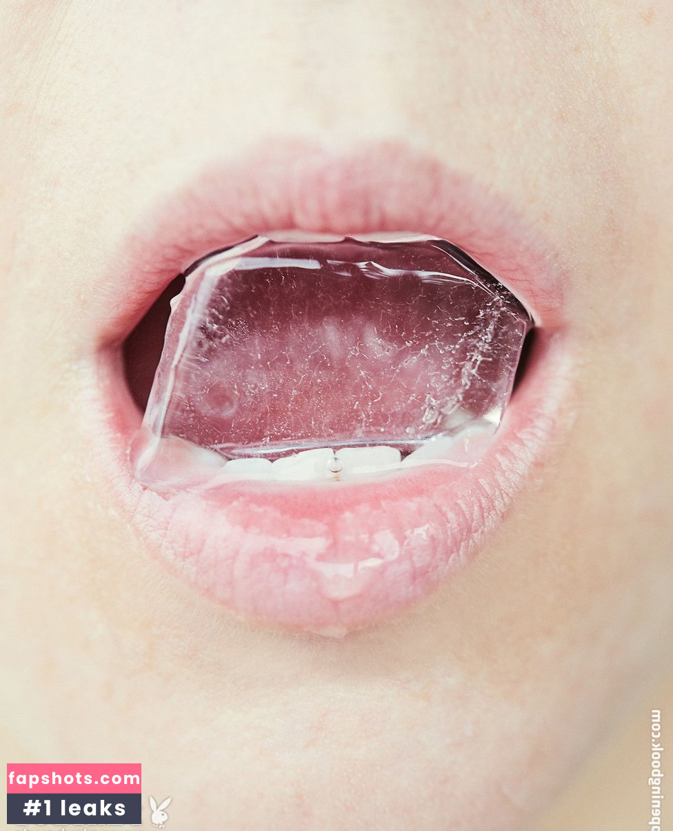 Annette Dytrt gallery photo #22