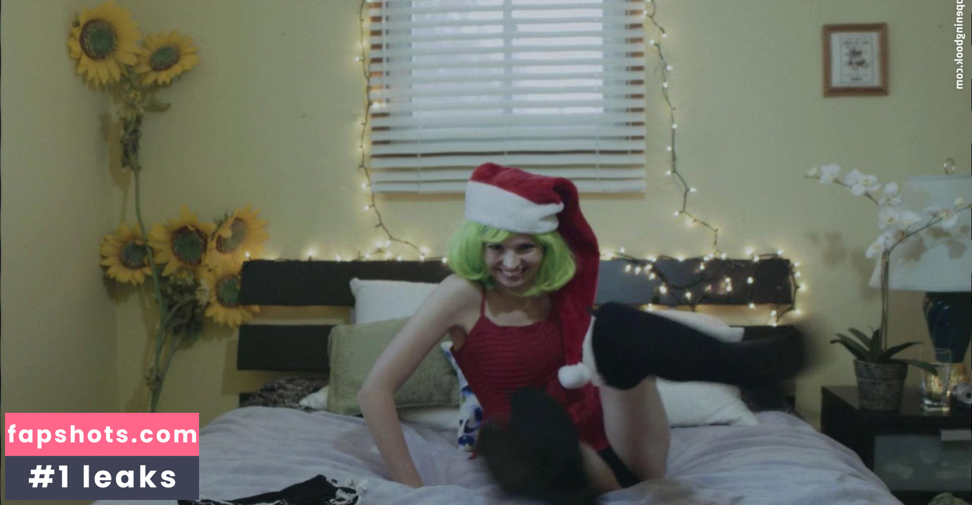 Annette Wozniak nude babe gallery