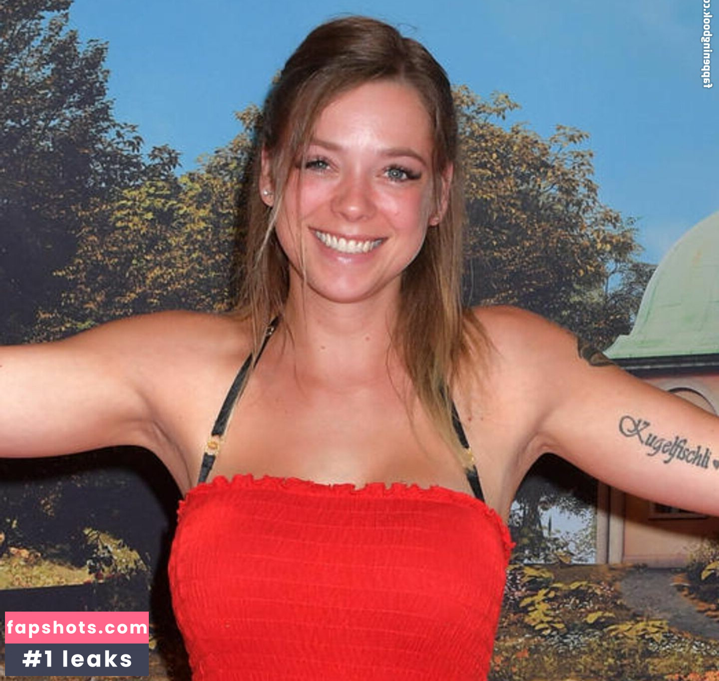 Annewünsche gallery photo #12