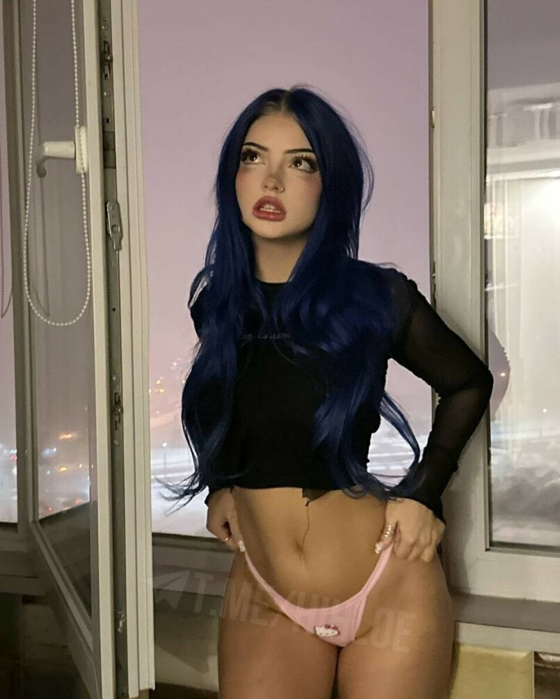 annfigma-7 gallery photo #313