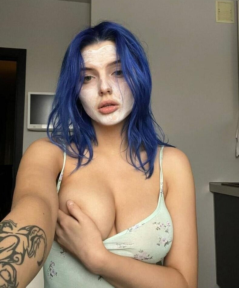 annfigma-7 gallery photo #91