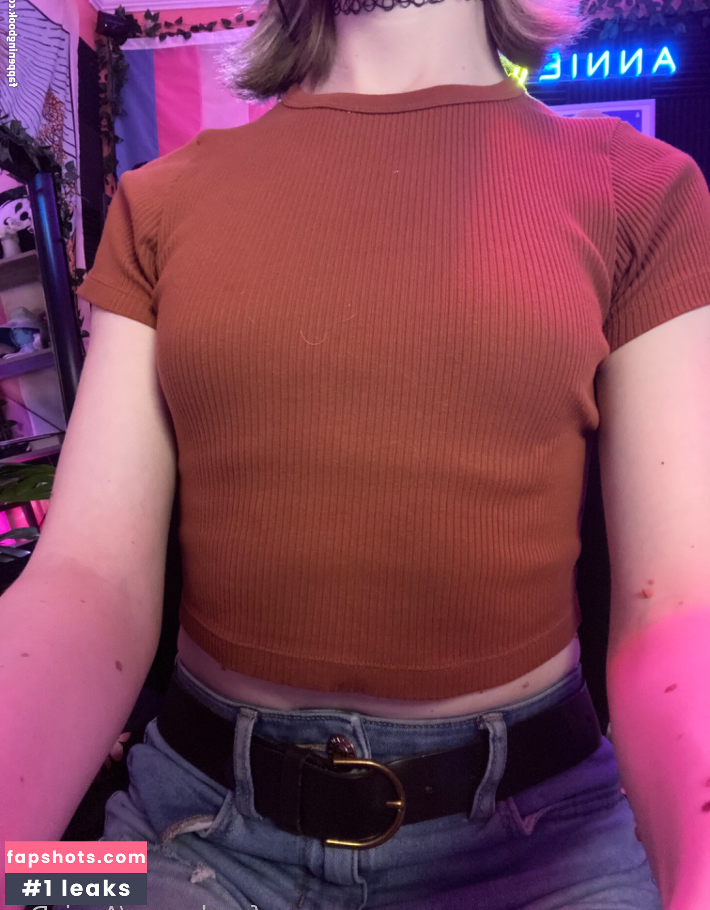 Annie_Dro gallery photo #20