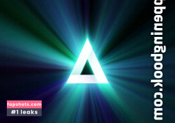 Annie King gallery photo #19