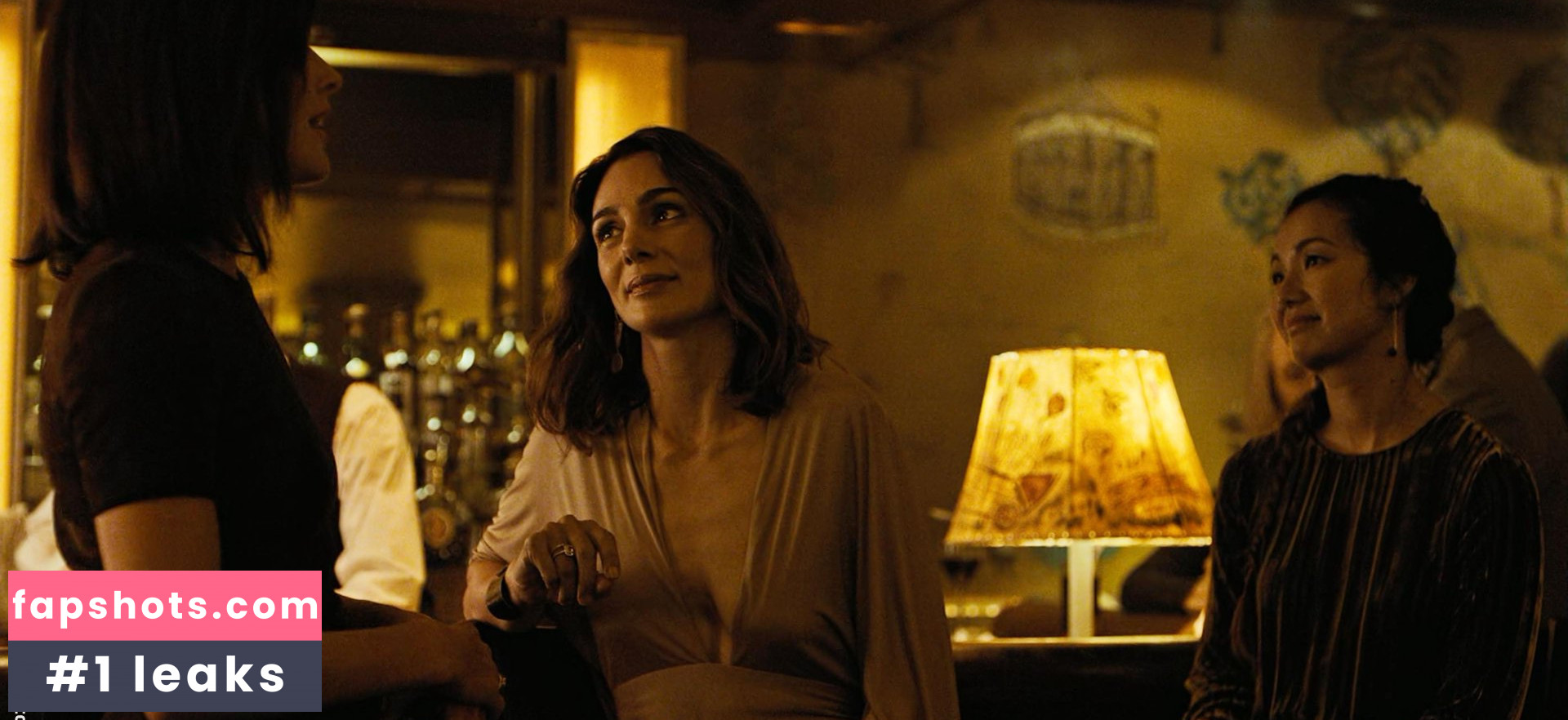 Annie Parisse gallery photo #17