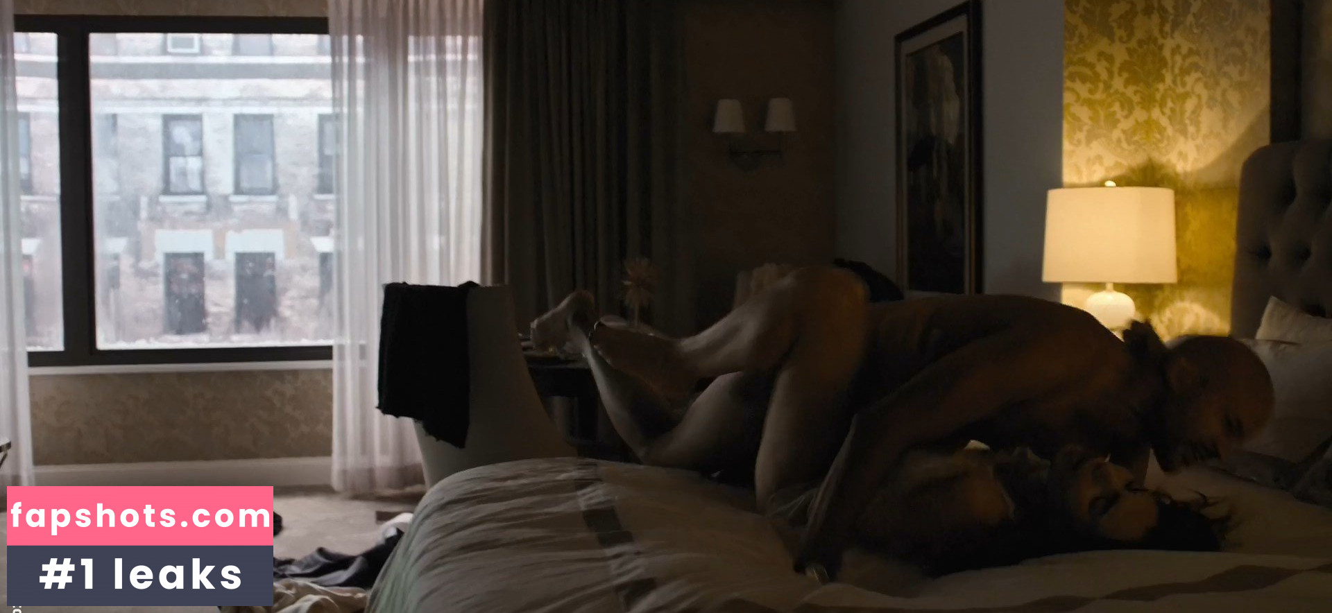 Annie Parisse gallery photo #3